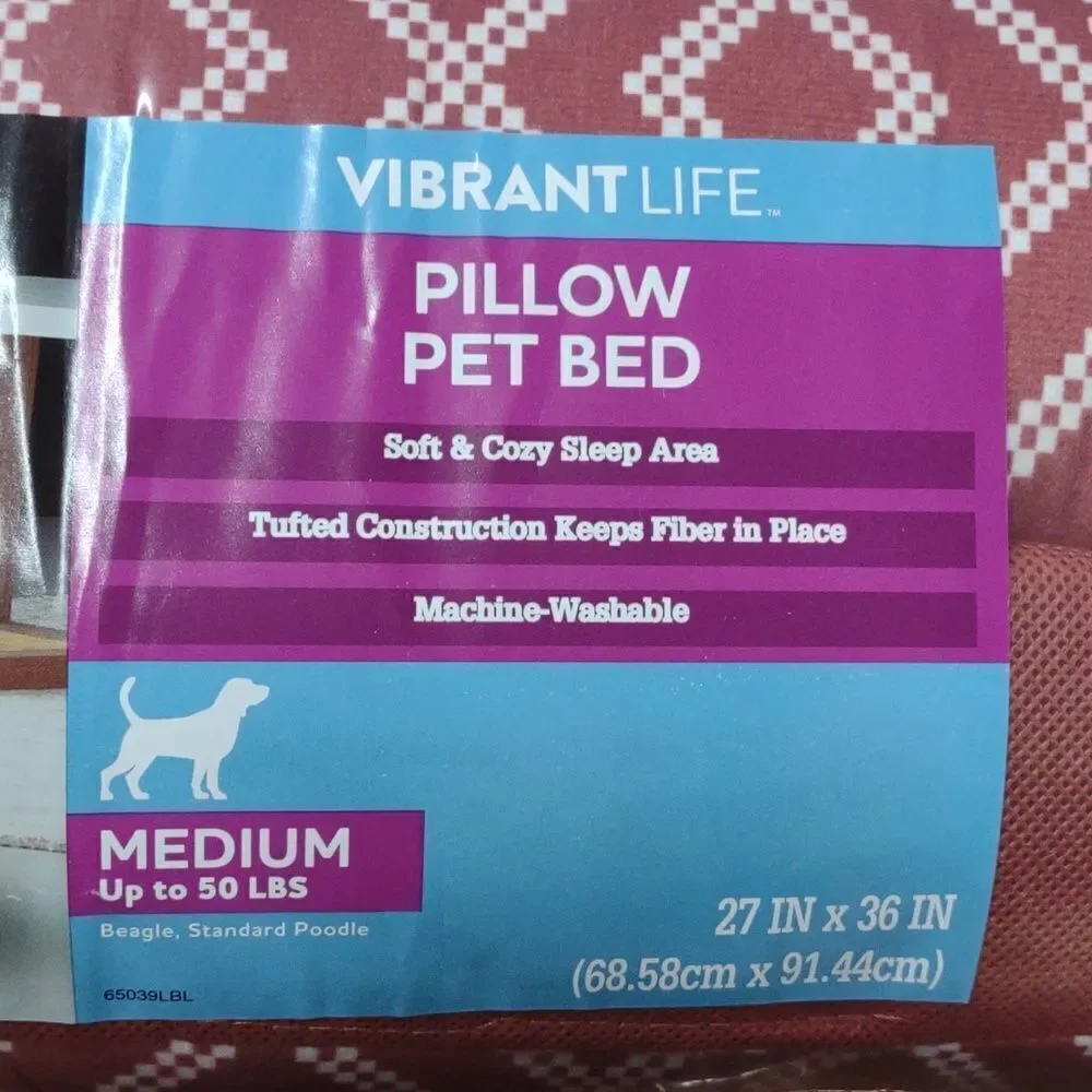 Vibrant Life - Red medium pet bed - New